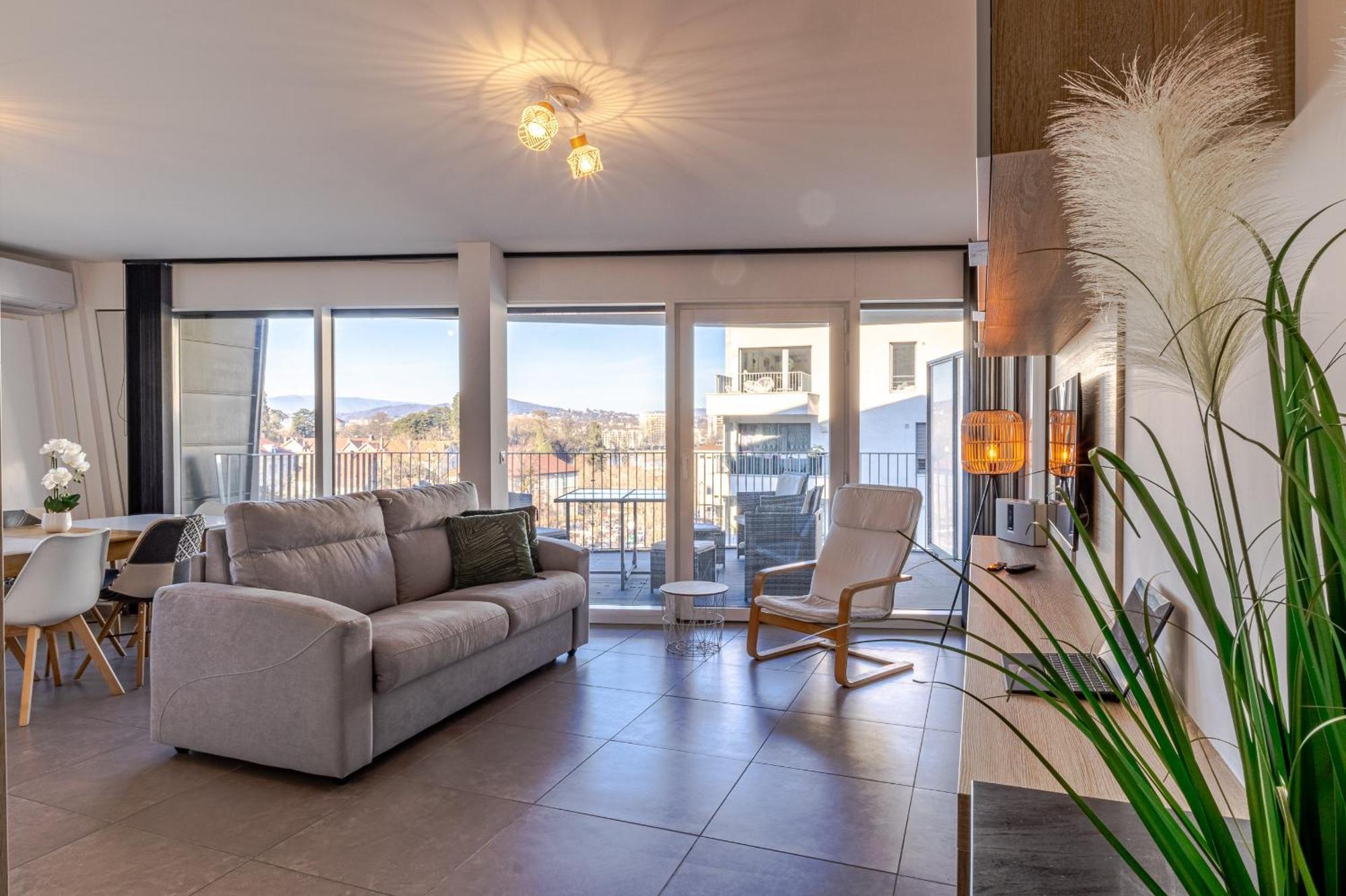 La Plume Vue Lac 3 Etoiles - Garage Prive, Secteur Recherche, Moderne & Tout Equipe, 6 Personnes Annecy Exterior foto